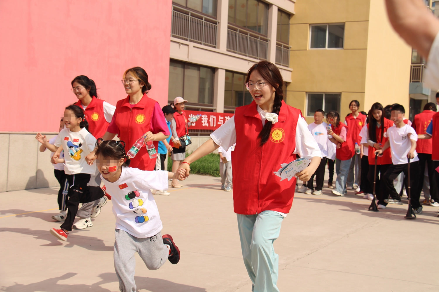 安阳市第一届特殊儿童春季运动会成功举办